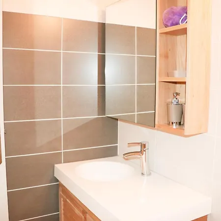 Magnifique Grand De Luxe 4 Dans Le Centre De Apartment *
